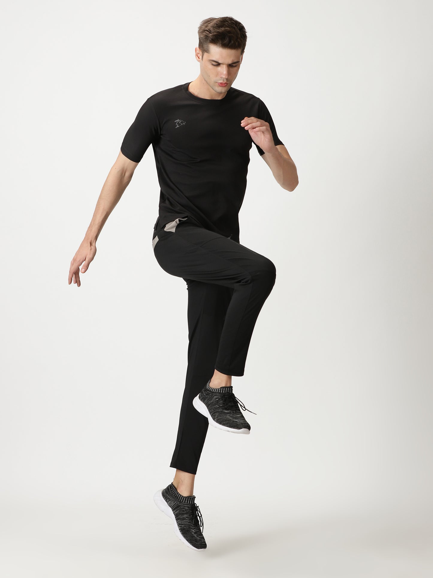 Liners Trackpants- Black