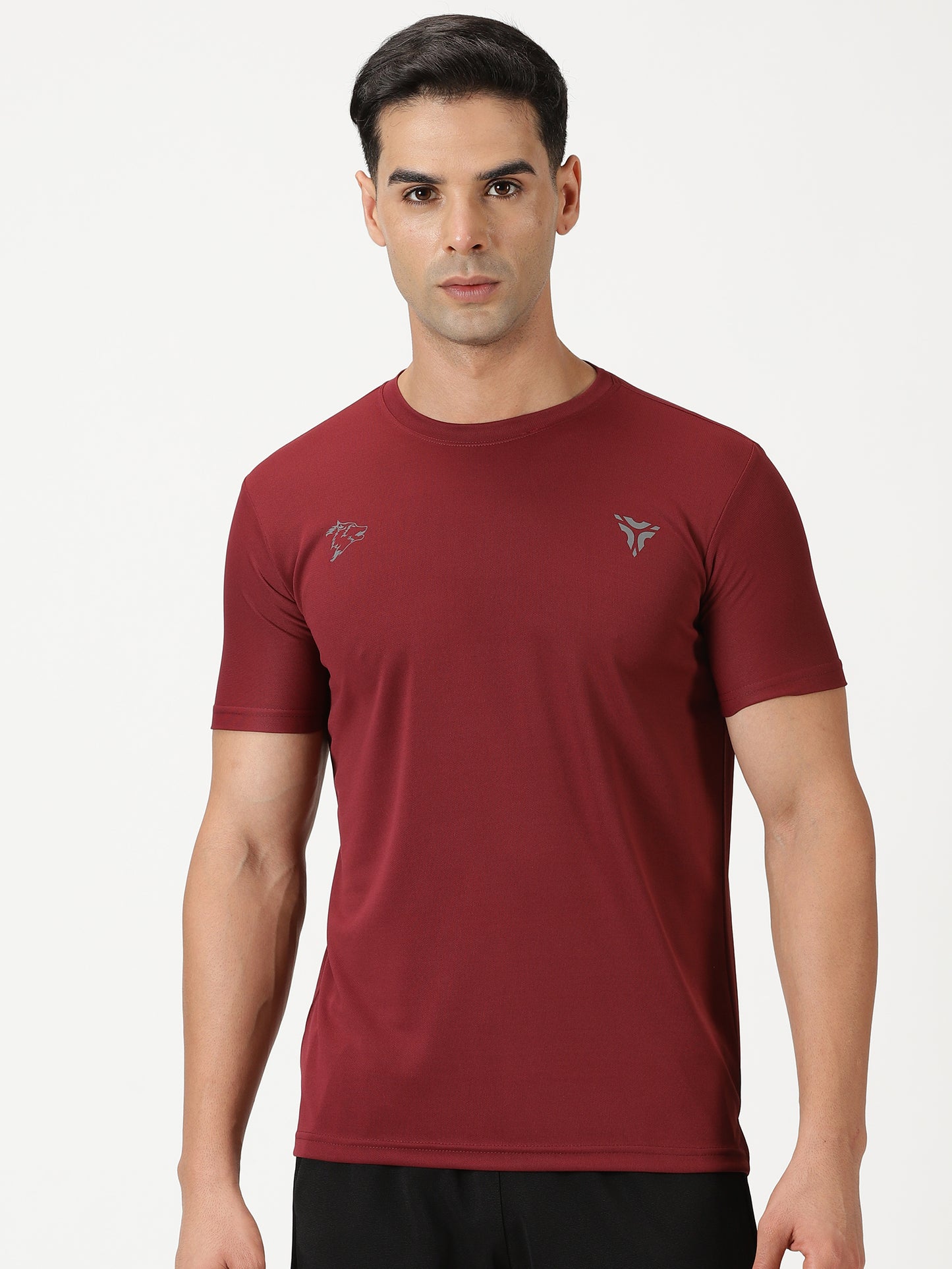 Dot Knit T-shirt with Reflective Wolf Print- Maroon