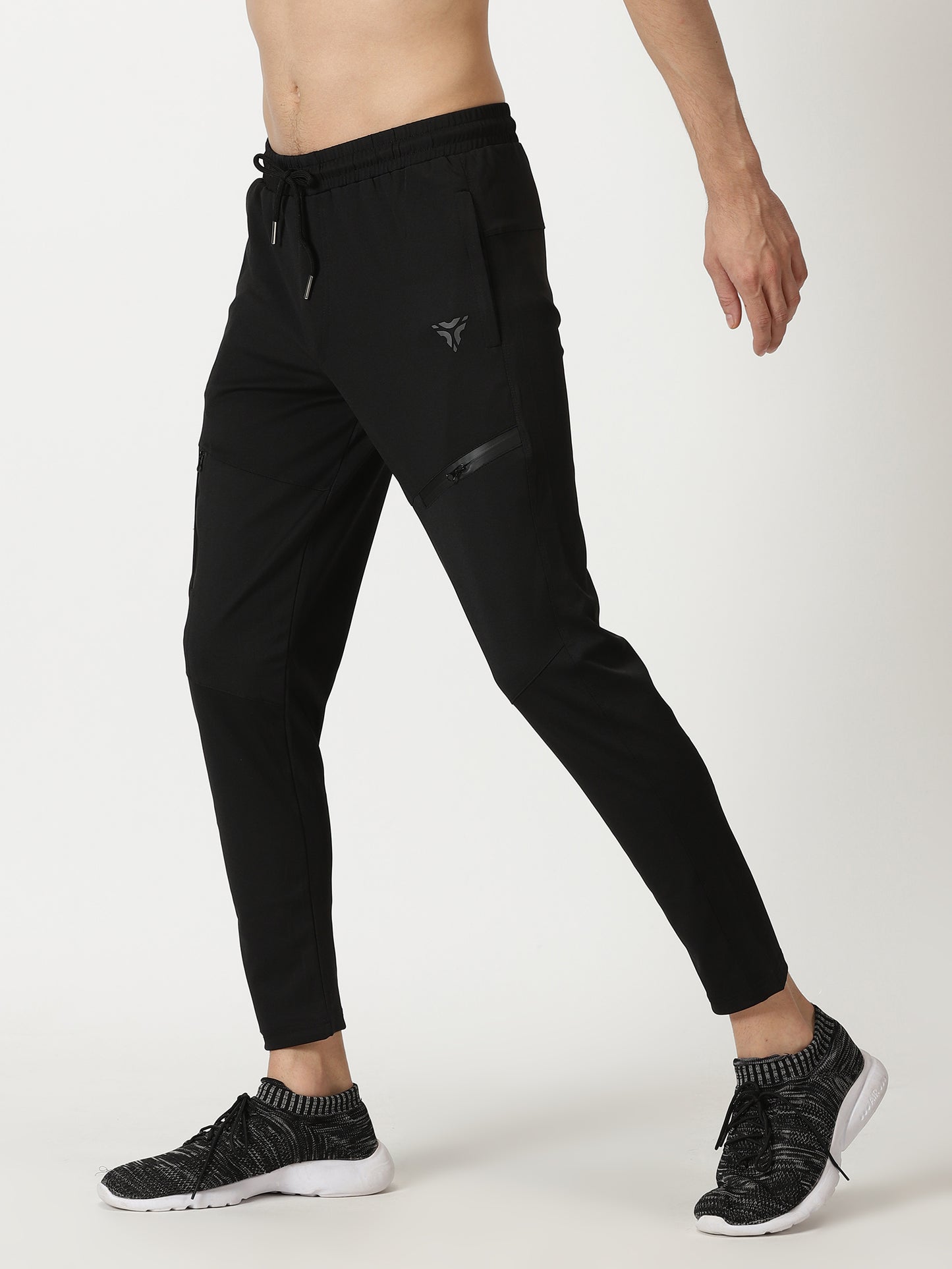 Liners Trackpants- Black