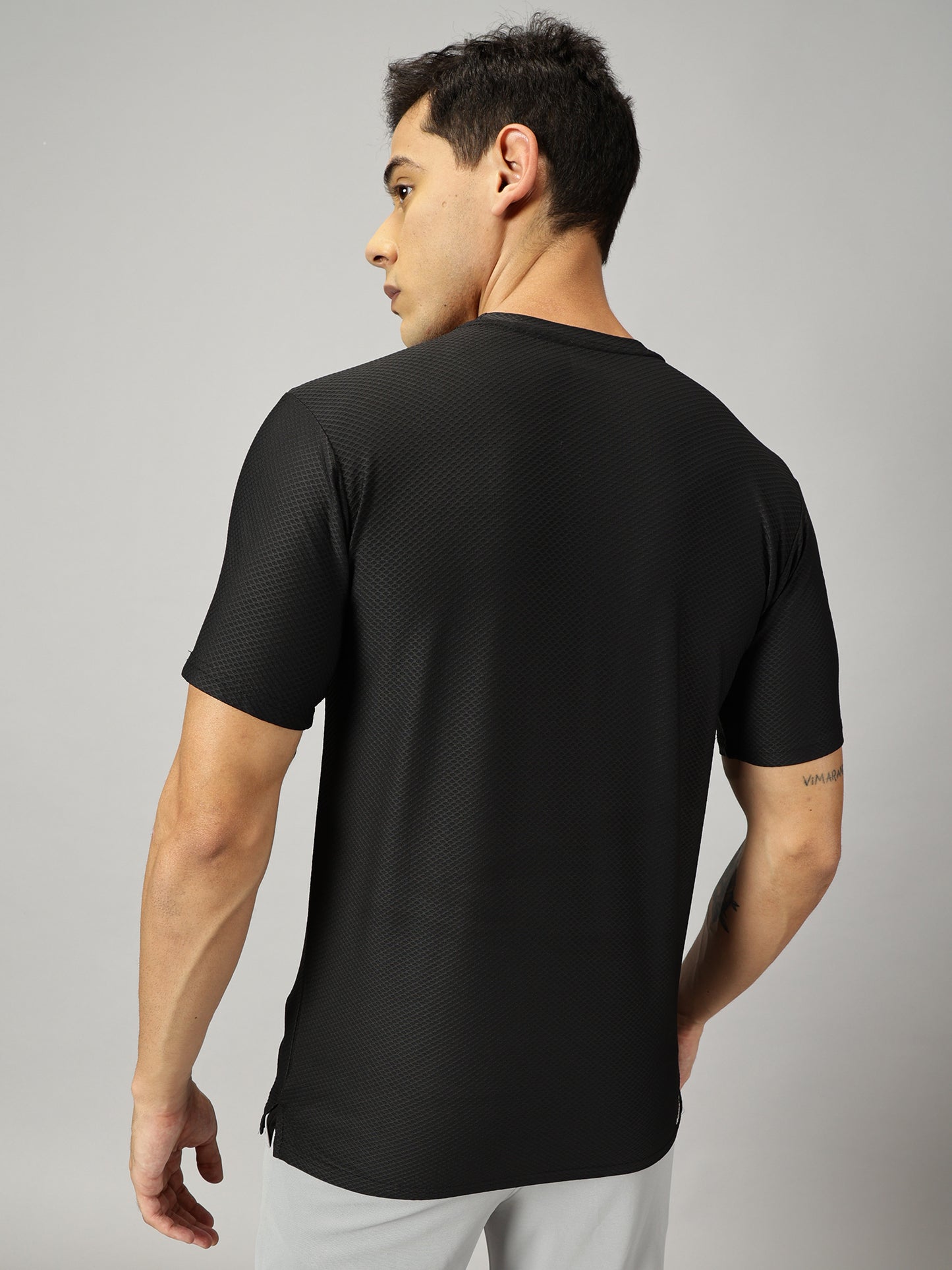 Loop Comb T-shirt- Black