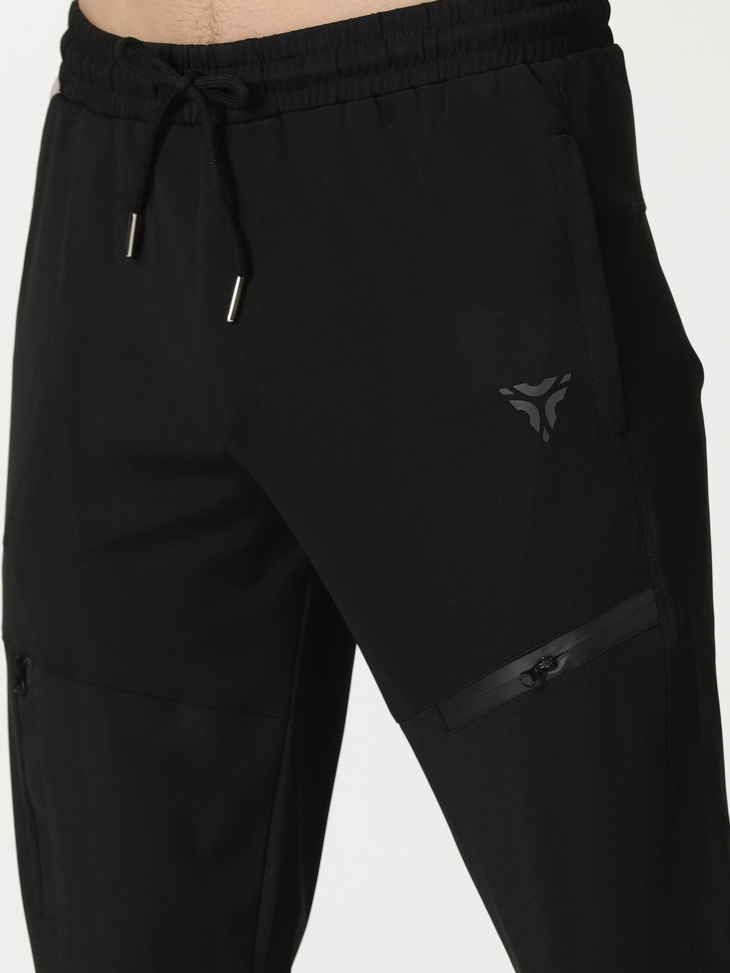 Liners Trackpants- Black