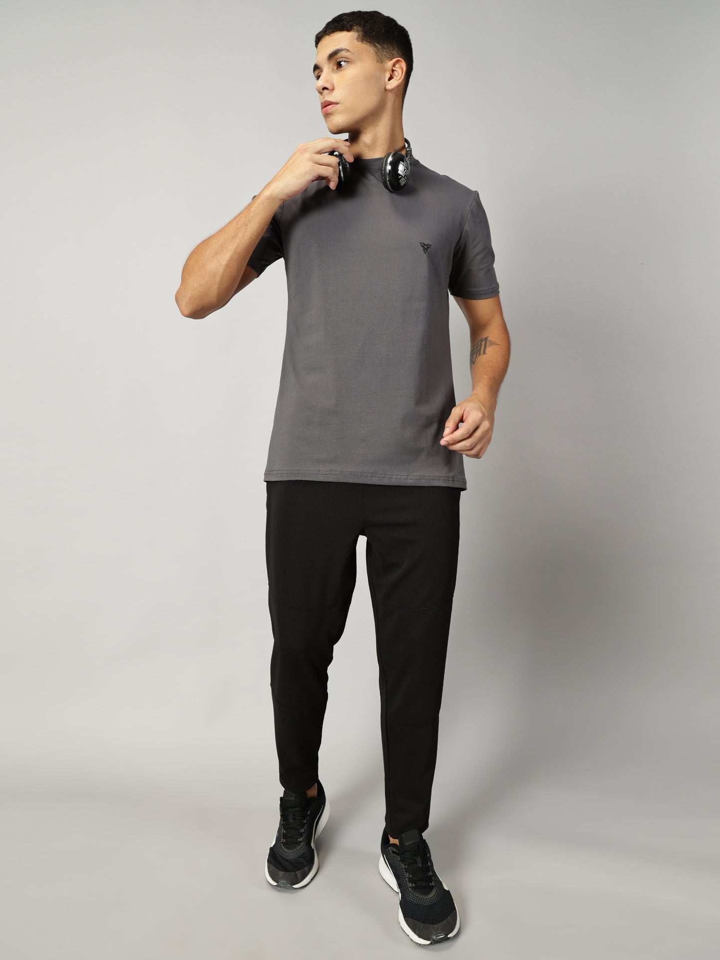 Essential Cotton T-shirt- Iron Grey