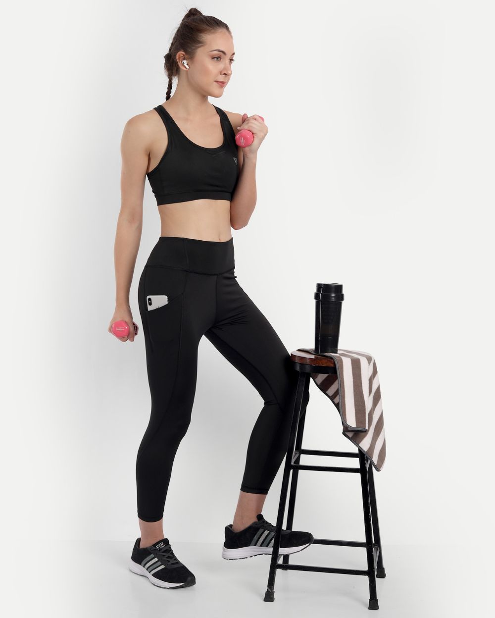 Signature Sports Bra- Aston Black